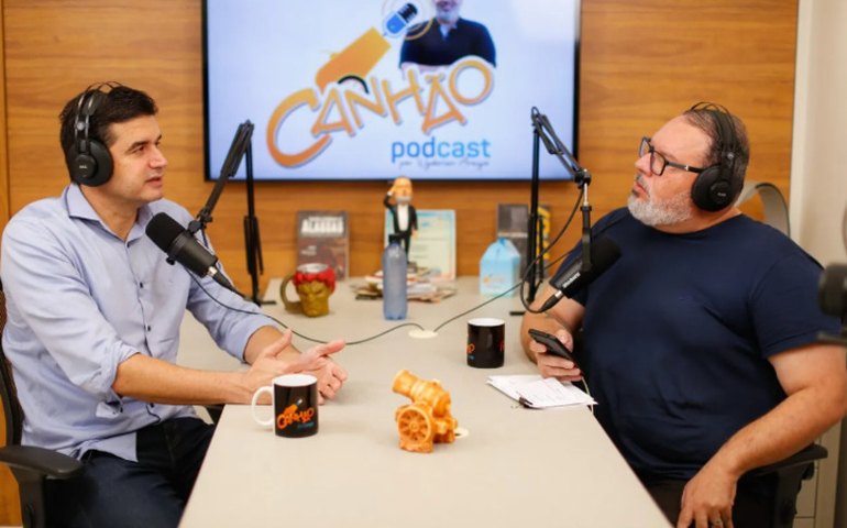 Durante podcast, Rui Palmeira ratifica pré-candidatura a governador, se solidariza às vítimas das chuvas e garante: “Sou um candidato independente”