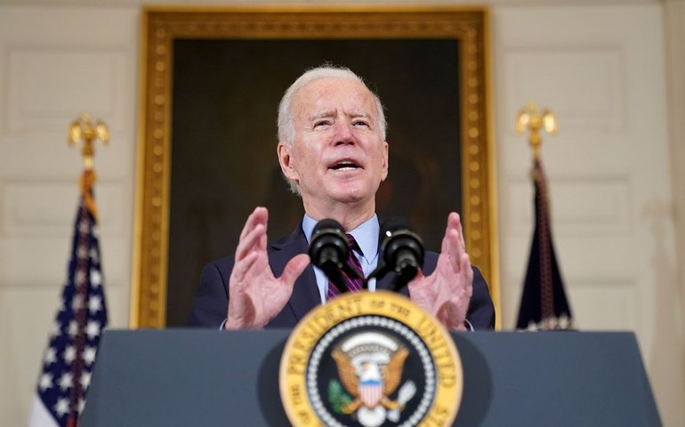 Biden fala em ‘resiliência’ econômica e PIB afetado por ‘fatores técnicos’