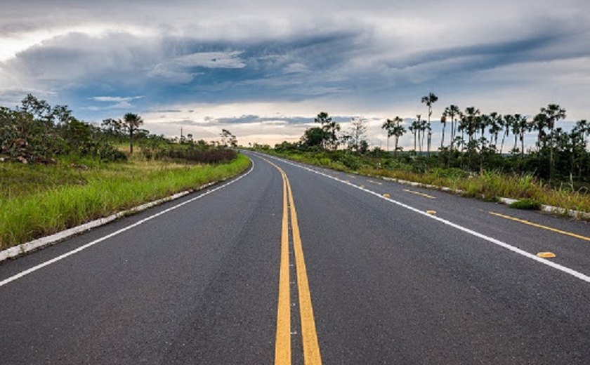 Governador autoriza implantação de rodovia que vai ligar vales do Mundaú e Paraíba