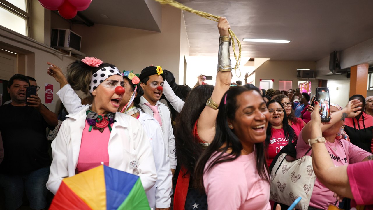Outubro Rosa: tratamento termina, mas medo do câncer pode permanecer