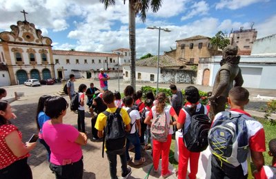 Imersão: Estudantes da rede municipal de ensino mergulham na história de Penedo