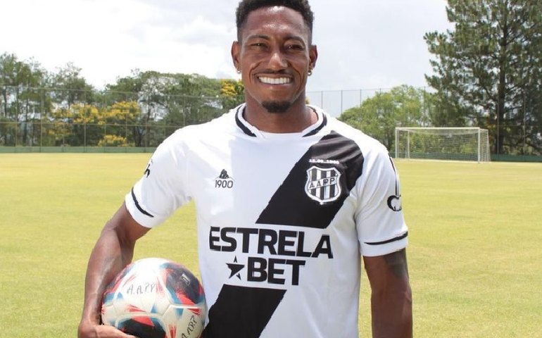 Atacante Pablo Dyego fala em 'seis finais' e quer Ponte 'mudando o rumo da temporada'