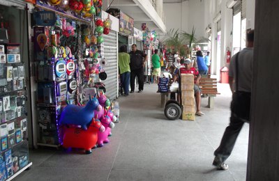 Lojistas do Shopping Popular estão otimistas para o Dia das Crianças