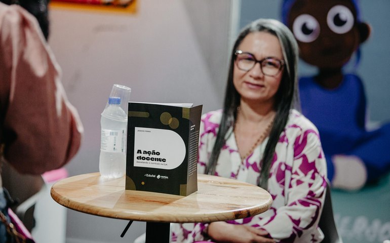 Fapeal e Edufal lançam oito novos títulos acadêmicos