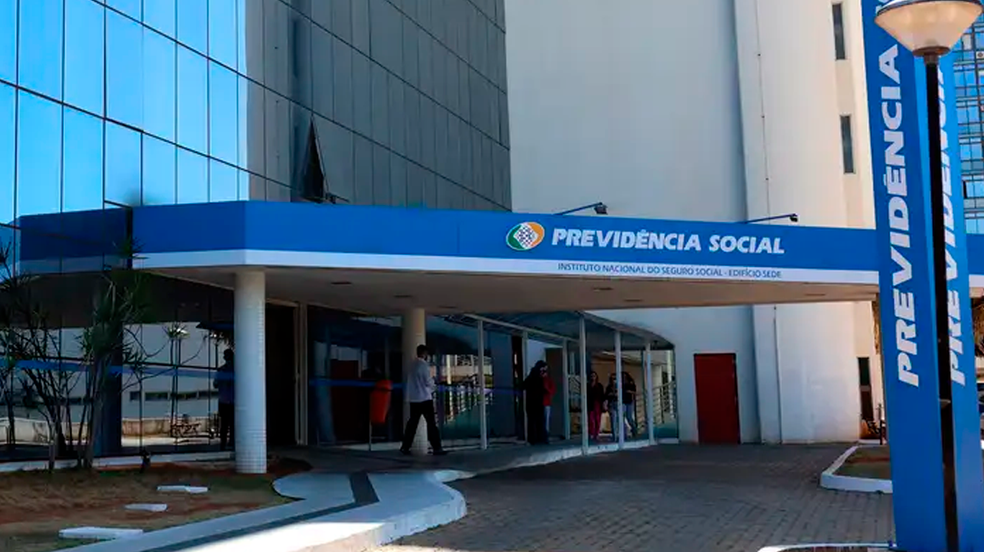 Vazamento de Dados no INSS Gera Indenização a Aposentada e Alerta para Risco de Efeito-Cascata Judicial