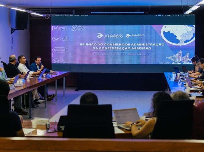 JHC prestigia evento que reúne em Maceió líderes de tecnologia de todo o Brasil