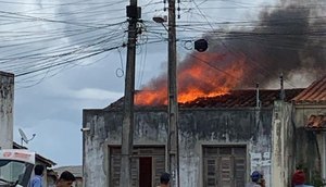 Grupo de Teatro arrecada recursos após incêndio comprometer materiais em Tomar do Geru / Foto: Foto: Reprodução/ Redes Sociais
