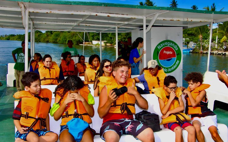 IMA amplia atividades da Semana da Água com barco-escola para alunos de São Miguel dos Campos
