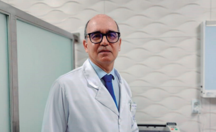 Aldo Calaça, coordenador do Serviço de Neurologia e Neurocirurgia da Santa Casa, fala sobre a importância da prevenção e do atendimento rápido do AVC