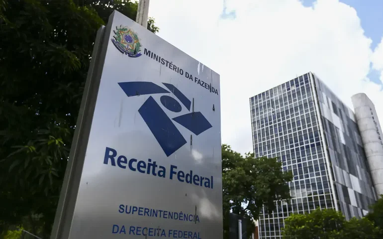Receita não fará cobrança retroativa do IOF de instituição financeira