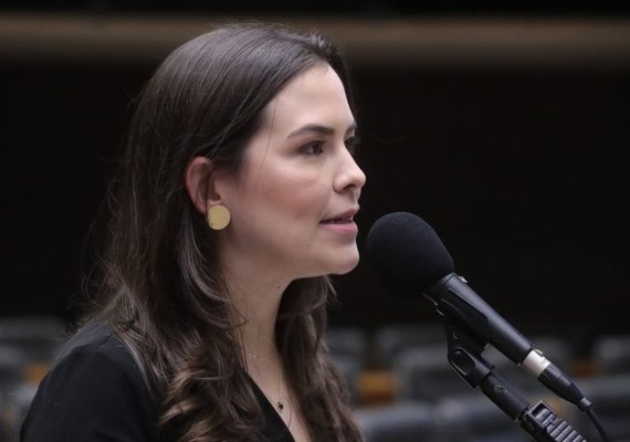 Câmara aprova projeto que denomina Sala Miguel Arraes a sala de reunião do Colégio de Líderes