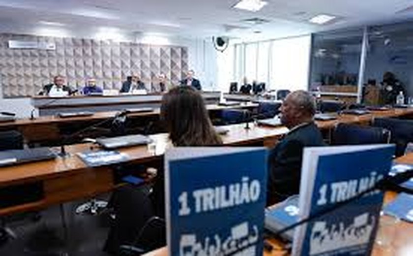 Debate sobre Previdência aponta contradições e desafios