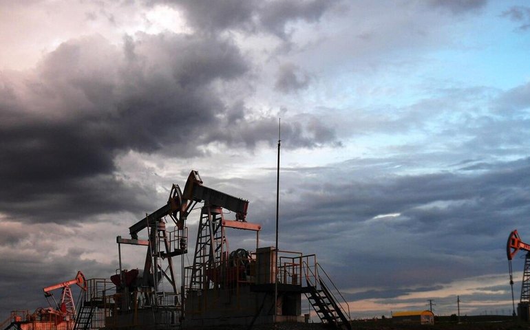 Brasil e Índia continuam a comprar petróleo russo, apesar das ameaças dos EUA