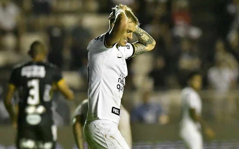 Após empate sem gols com a Inter, Corinthians treina de olho no Guarani