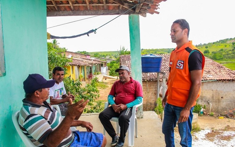 Defesa Civil de Penedo orienta população e monitora aumento do nível do Rio São Francisco