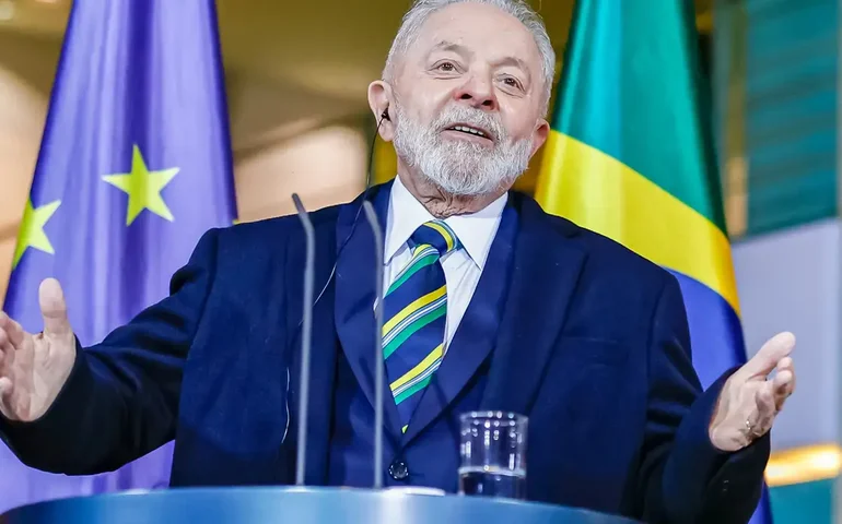 Lula faz primeiro encontro com secretário-geral da ONU