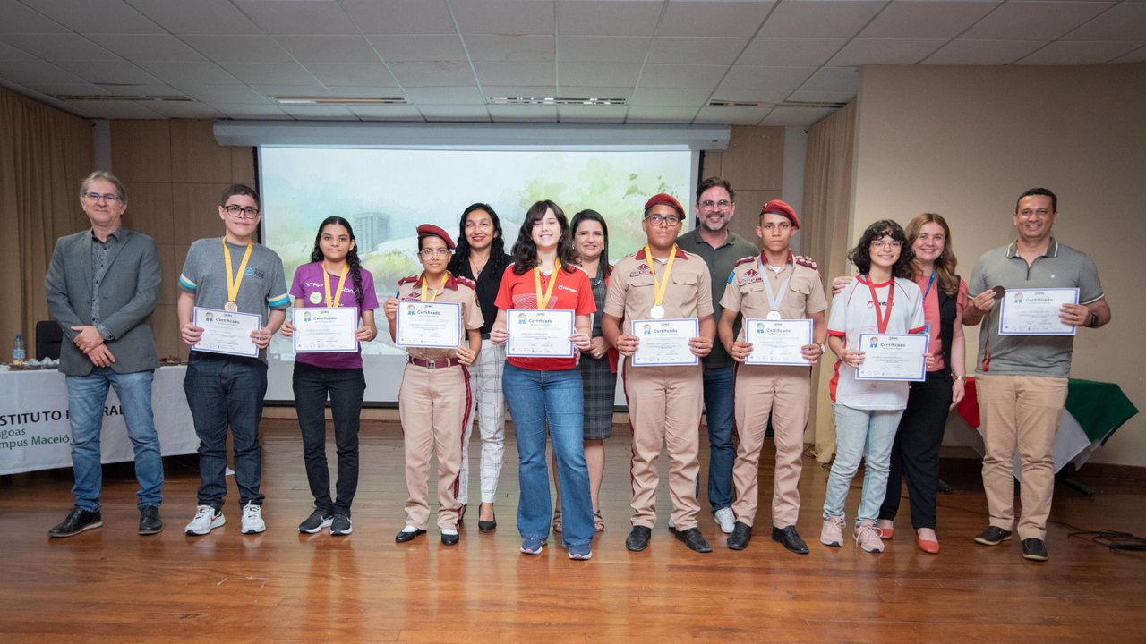 Rede Estadual conquista 99 medalhas nas olimpíadas Alagoana de Química e Nacional de Ciências