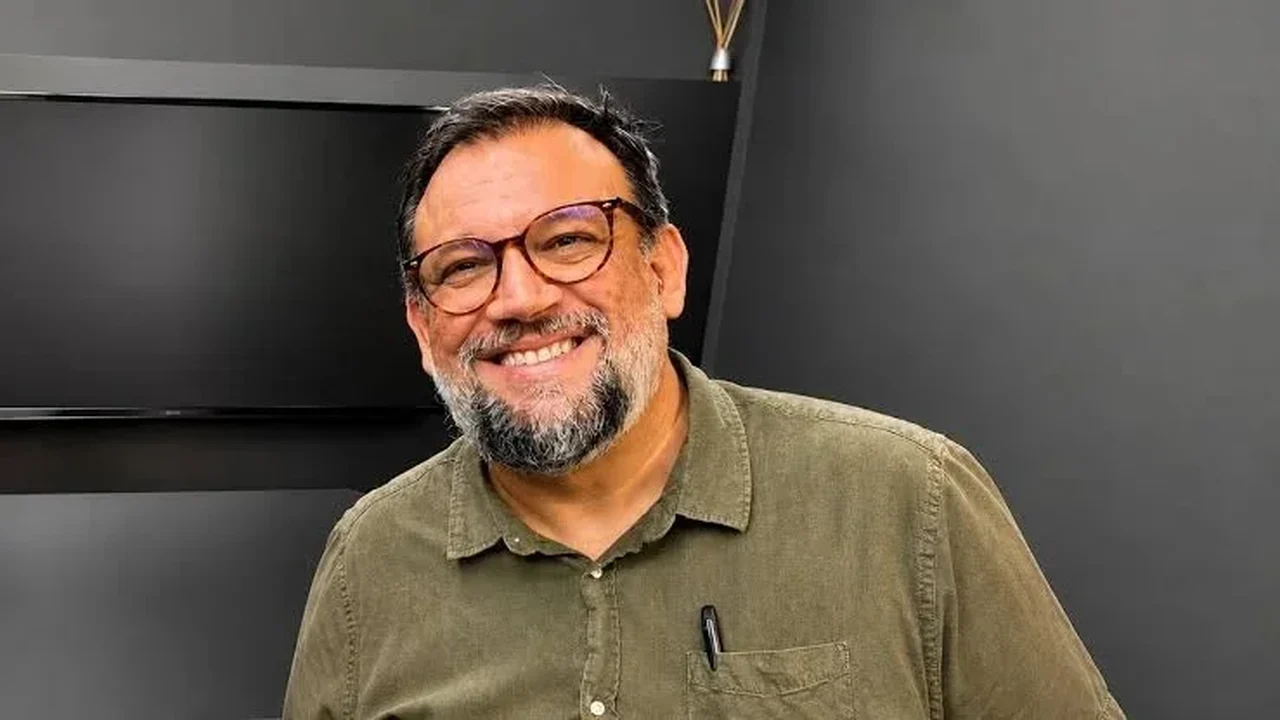 Justiça manda retirar post de Fleming e ação da federação tucana de Aécio e JHC ainda tentou suspender perfil da Tribuna do Sertão até a eleição
