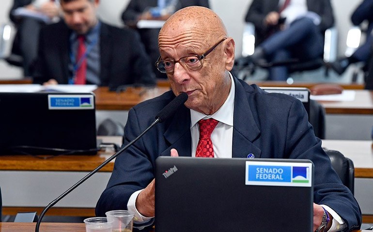 Brasileiros com fundamental e médio no exterior contarão com validação segura