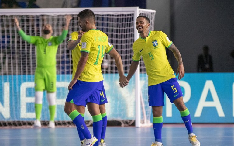 Futsal: Brasil goleia Costa Rica e chega às quartas da Copa do Mundo