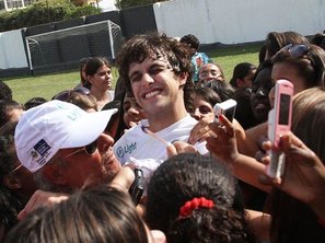 Ronny Kriwat, o Teo de 'Malhação', também foi alvo das meninas animadinhas