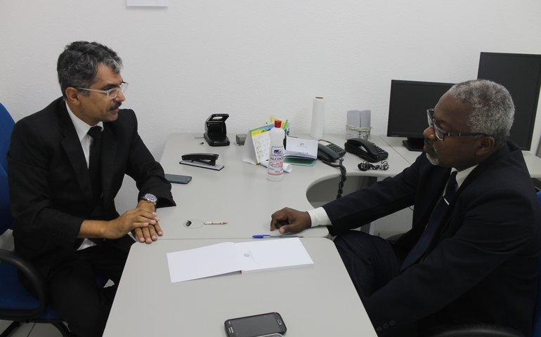 Mais uma vez, vereador Edvaldo cobra ao MP realização de concurso público em Delmiro Gouveia