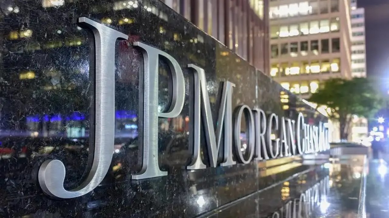 JPMorgan espera aumentar receita líquida de juros este ano após compra do First Republic