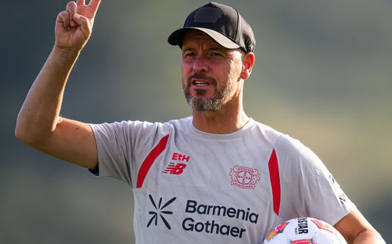 Ten Hag elogia futebol brasileiro em pré-temporada com Bayer no Rio e está ansioso pelo Fla-Flu