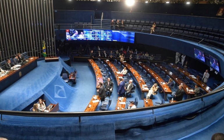 Senado debate proposta de estatuto tributário para unificar tributos