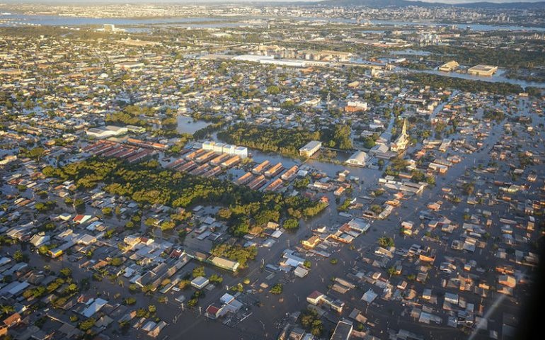 Chuvas causam destruição em 34 cidades do Rio Grande do Sul e deixam mais de 500 desalojados