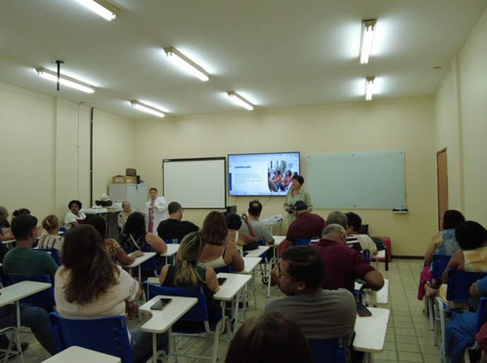 HUPAA encerra mais uma turma do programa antitabagismo