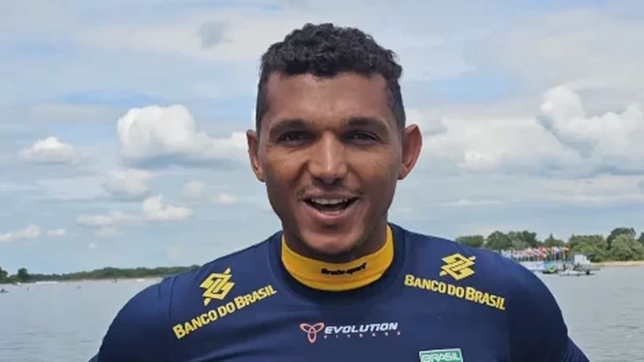Isaquias Queiroz fica sem medalha na final do C1 1000m no Mundial de canoagem de velocidade