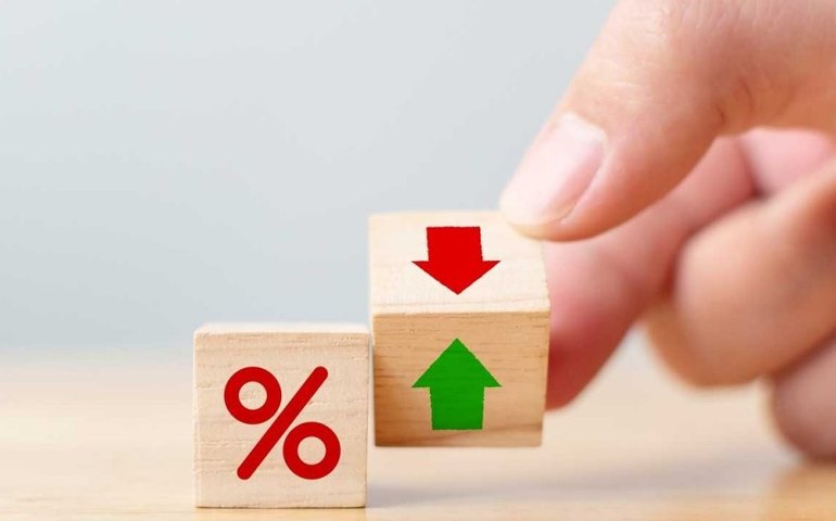 PEC Alternativa com menos gastos traz alívio e taxas de juros têm queda firme