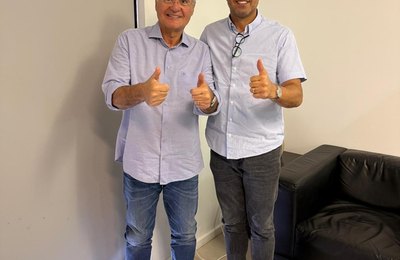 Vice-prefeito de Monteirópolis se reúne com senador Renan Calheiros