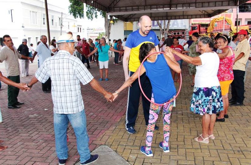 União: campanha Junho violeta combate à violência contra os idosos