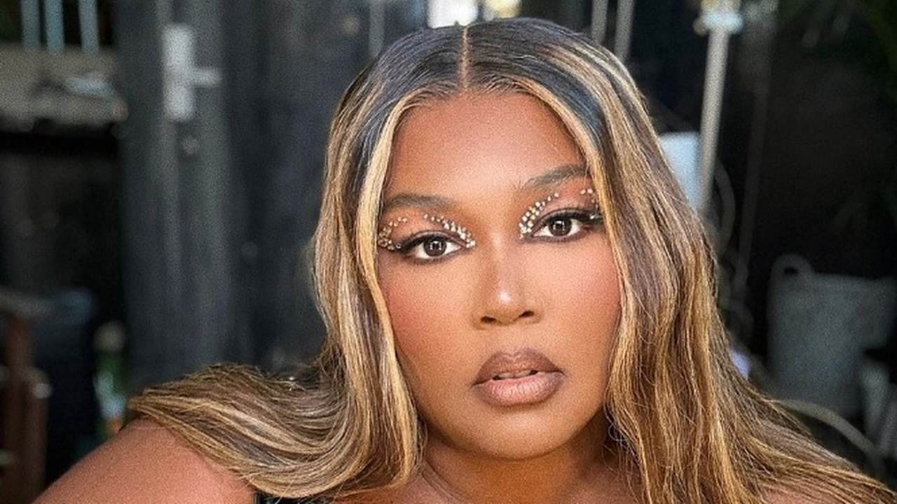 Lizzo perde chance de cantar no Super Bowl após acusações de assédio, diz jornal