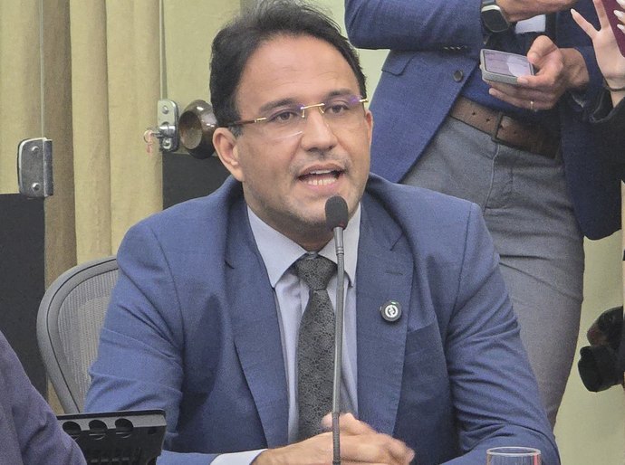 Mesaque Padilha cobra implantação de redutor de velocidade na AL-101 Sul