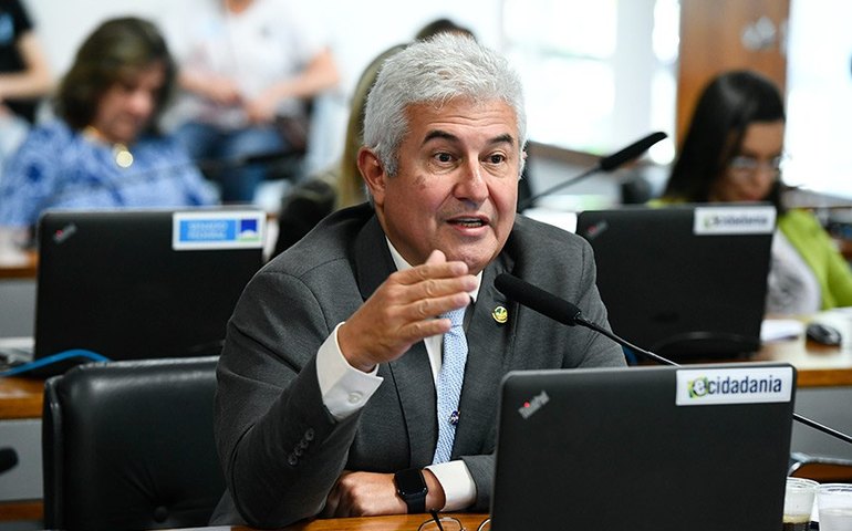 Comissão de Educação debate criação do Dia Nacional do Físico