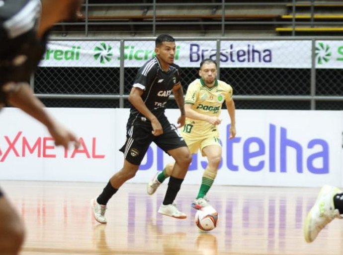 Traipu domina partida e goleia o Atlético na estreia da Supercopa