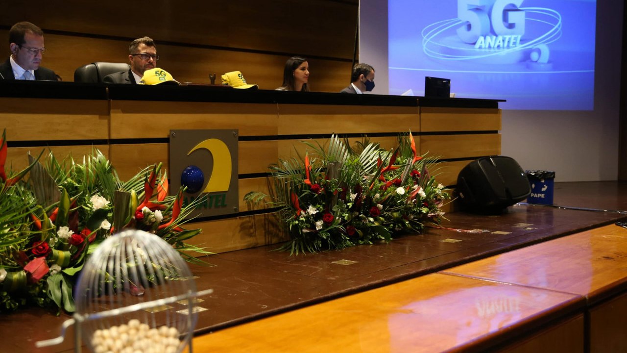 Ministro destaca surgimento de 6 novas operadoras de telefonia móvel no mercado