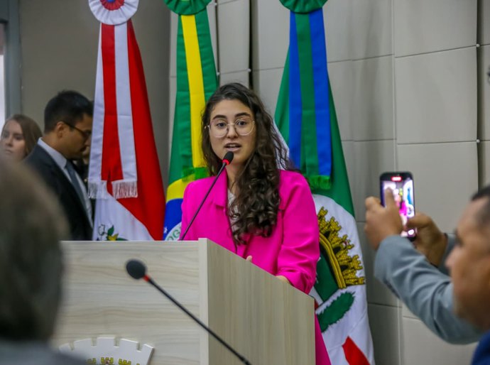 Vereadores cobram políticas públicas para pessoas negras e comemoram cotas na Educação