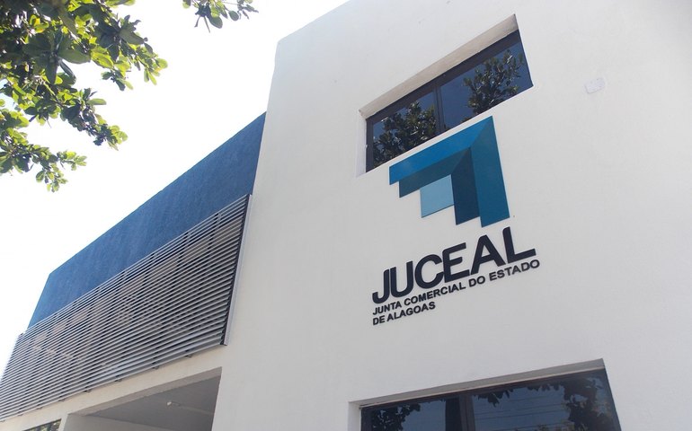 Alagoas possui o quinto menor tempo para abertura de empresas no país e o segundo do Nordeste