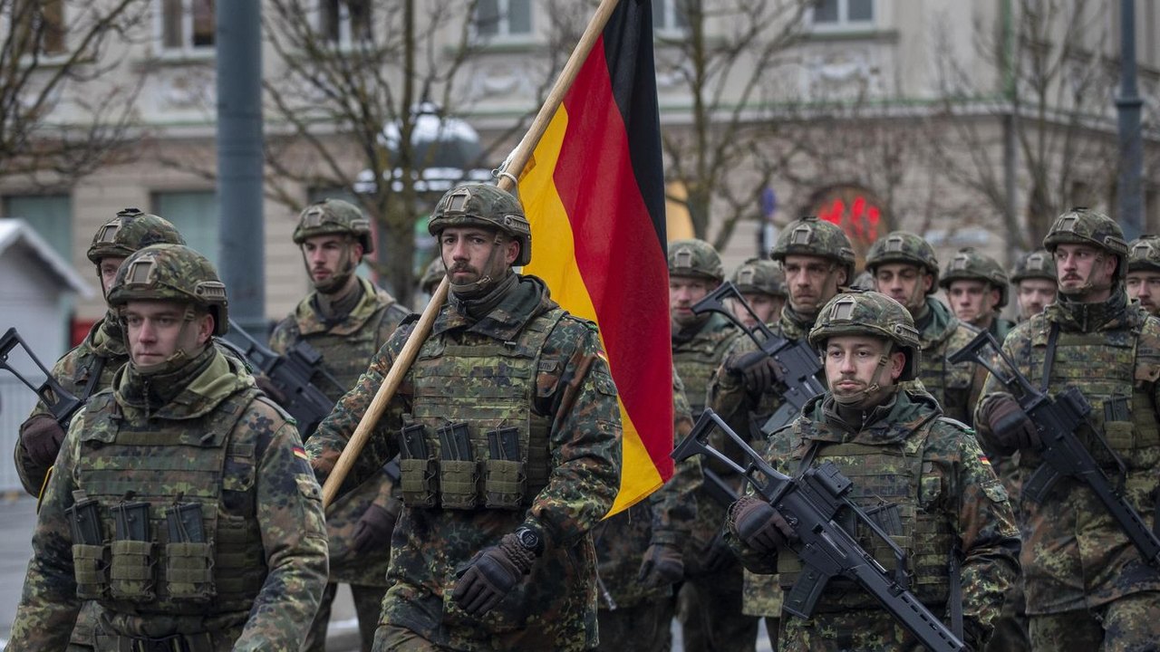 Forças especiais alemãs se preparam para conflito com a Rússia, afirma chefe do comando