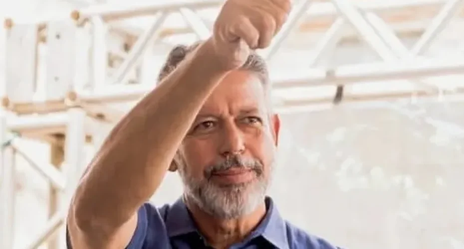 Arthur Lira se consolida como deputado que mais garantiu investimentos para pavimentação e construção de estradas em municípios de AL