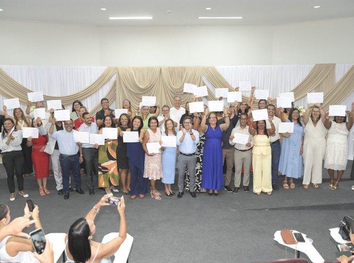 Educação de São Miguel dos Campos dá posse a 35 novos gestores escolares para biênio 2026–2027