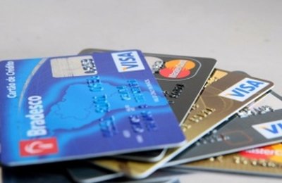 Novas regras para rotativo do cartão de crédito valem a partir desta segunda