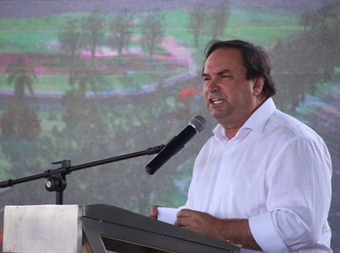 Luciano Barbosa ressalta trabalho de Renan Filho em prol de Alagoas