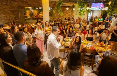Em encontro com mulheres, Daniel Barbosa reforça compromissos com pautas femininas e de inclusão