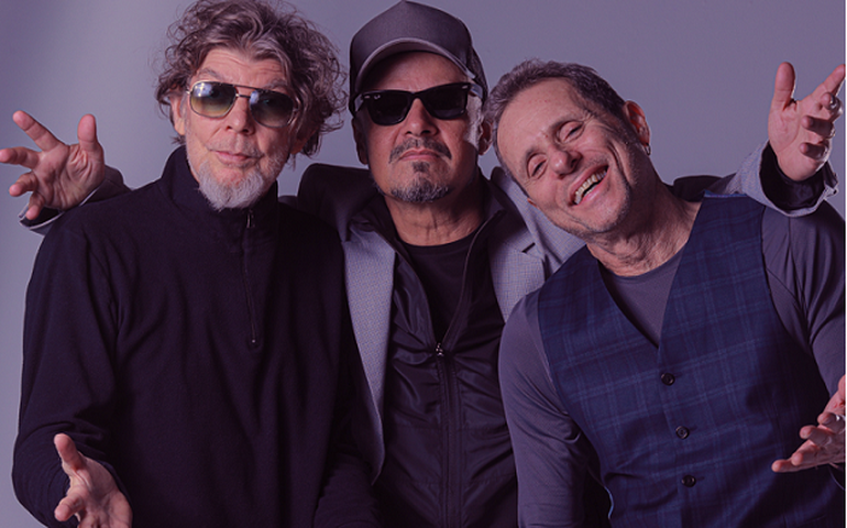 Titãs posta clipe animado do single “Papai e Mamãe”