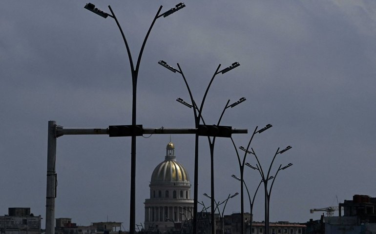 Cuba completa 3 meses sem receber combustível por bloqueio dos EUA